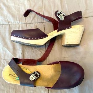 Lotta from Stockholm highwood clogs aubergine